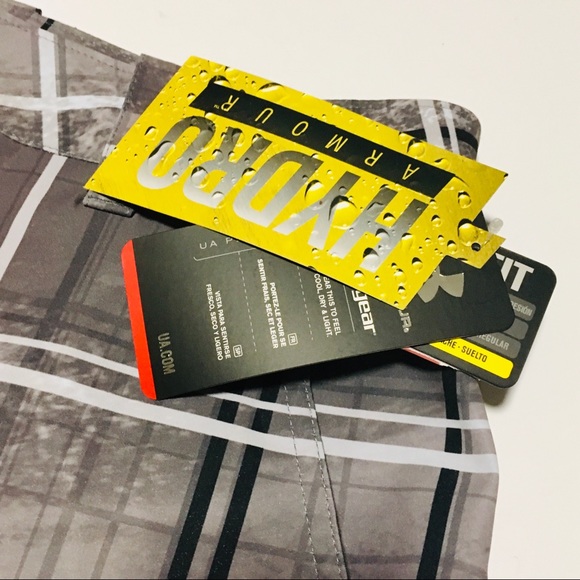 NWT Under Armour Fishing HeatGear Casual Athletic Water Short Mens Size 34 M NEW - Picture 2 of 13